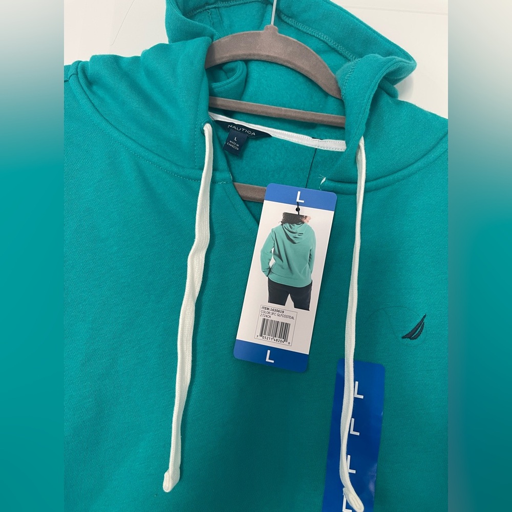 NWT Ladies Beautiful Hoodie Sweatshirt in unique Green from Nautica / Large - Picture 3 of 4